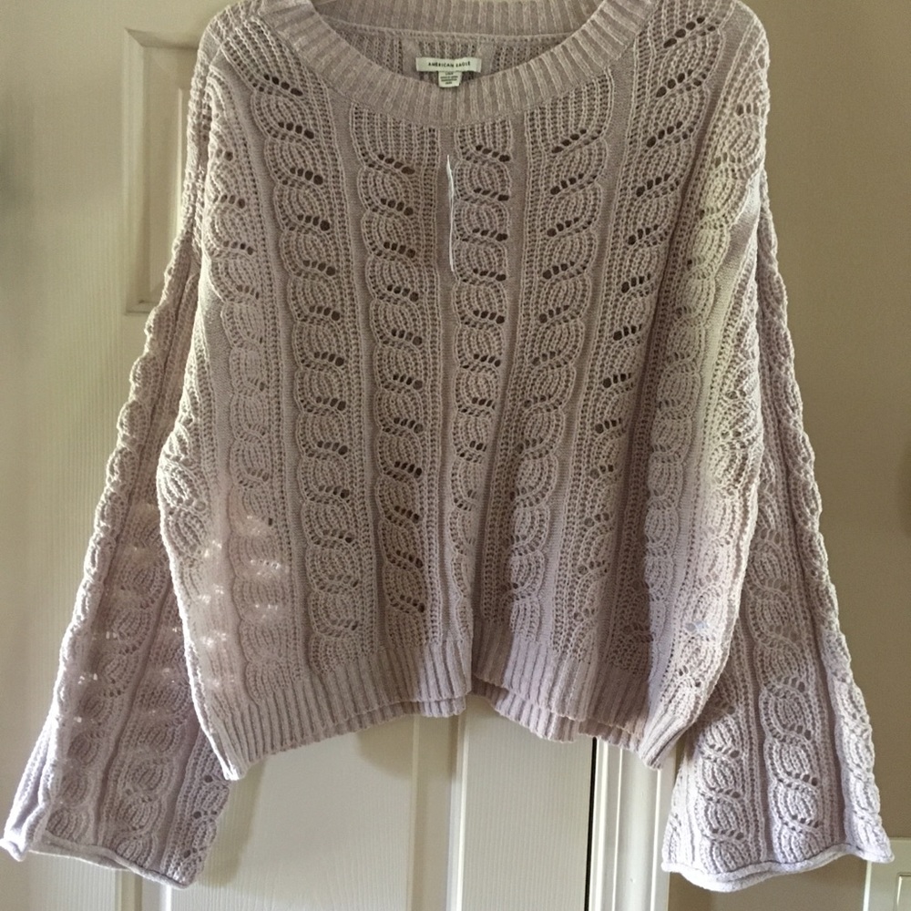 American Eagle Lightweight Sweater